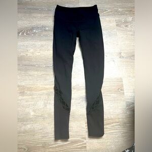 Alo‎ Very Pretty Design Black Legging
